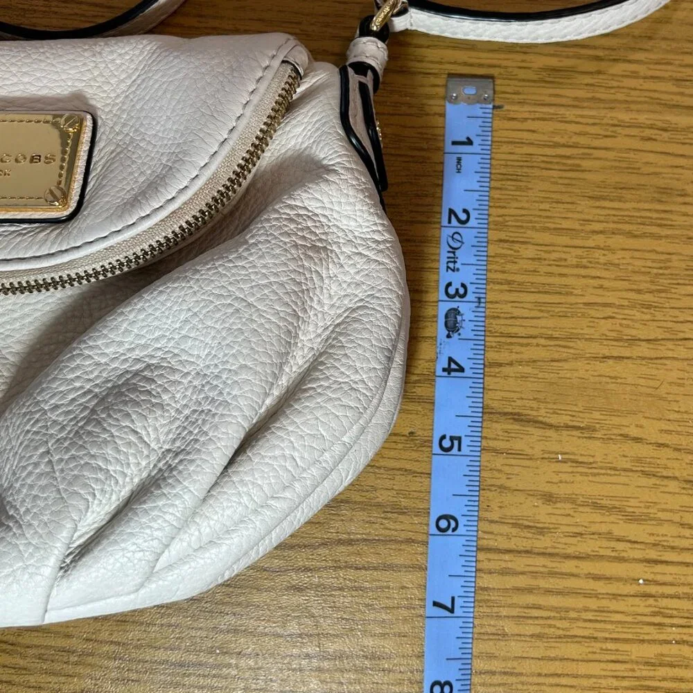 Marc by Marc Jacobs Classic Q Natasha Leather Crossbody Bag With Gold Hardware - Picture 13 of 14